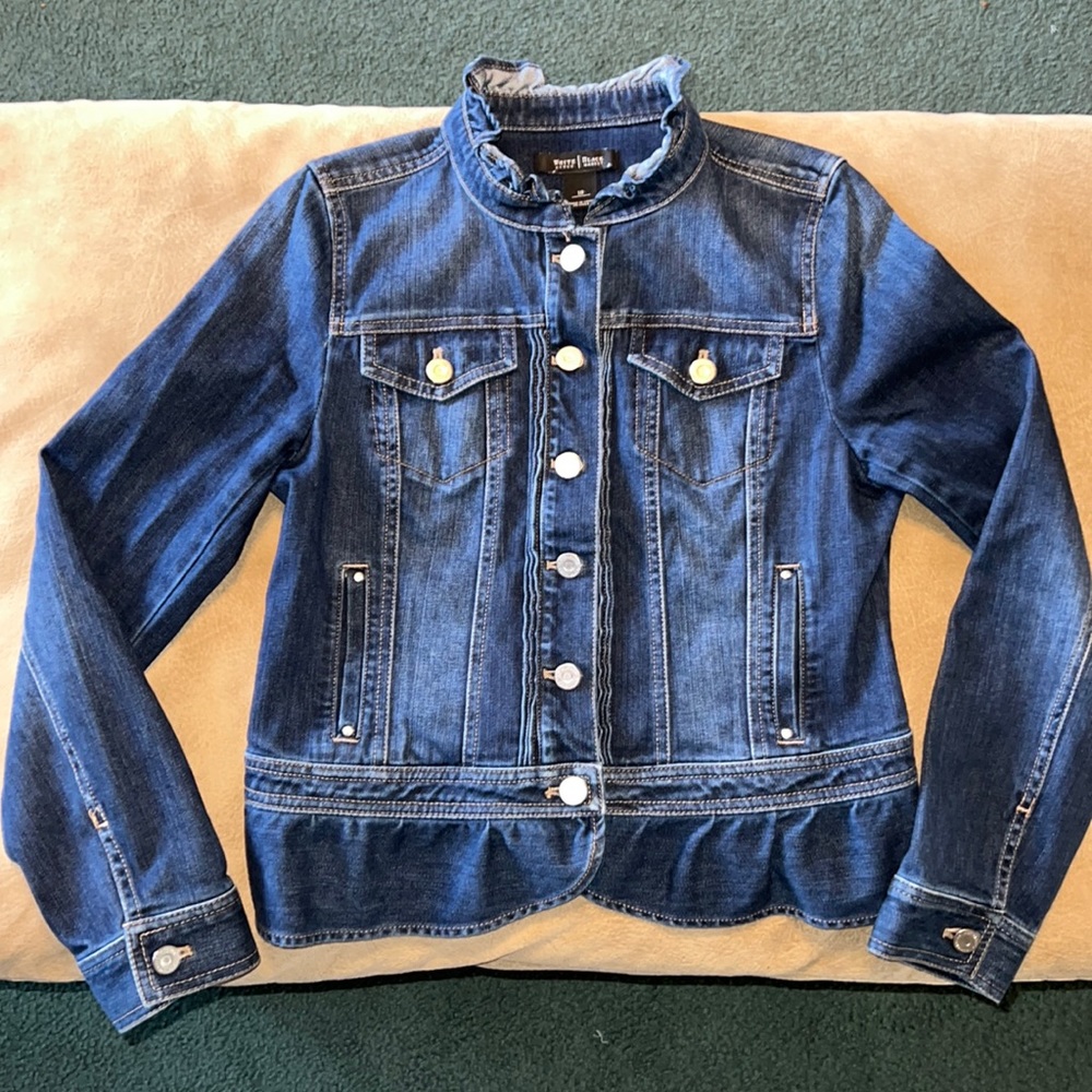 White House Black Market Denim Jean Jacket Size 10 Medium In Excellent Condition